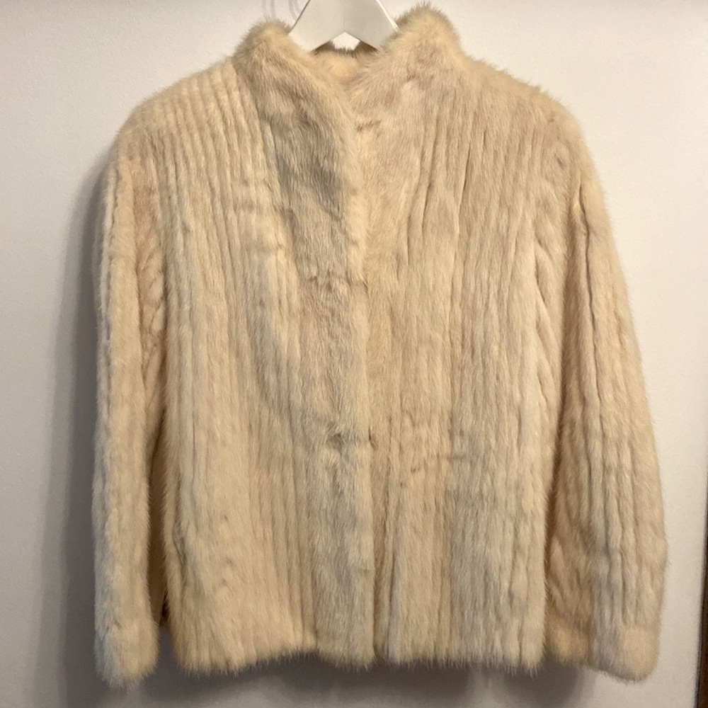 VINTAGE Short Fur Jacket | Cream | Small